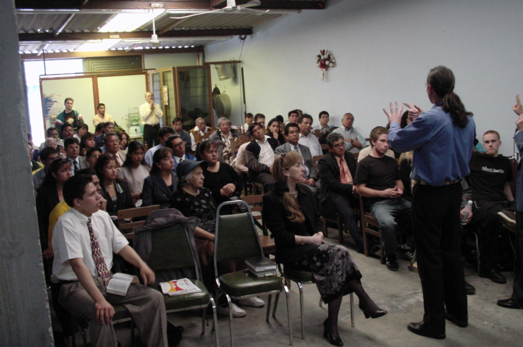 Dr. Pate ministering in Mexico City